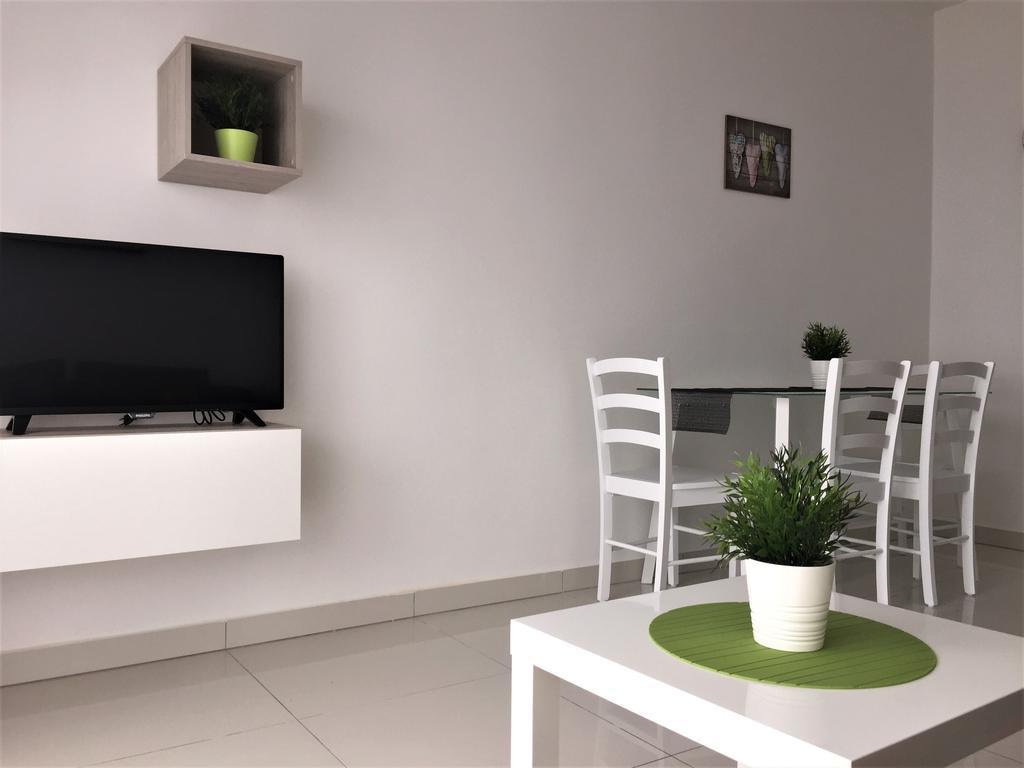 Apartmani Orhideja Раб Екстер'єр фото