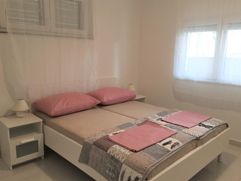 Apartmani Orhideja Раб Екстер'єр фото