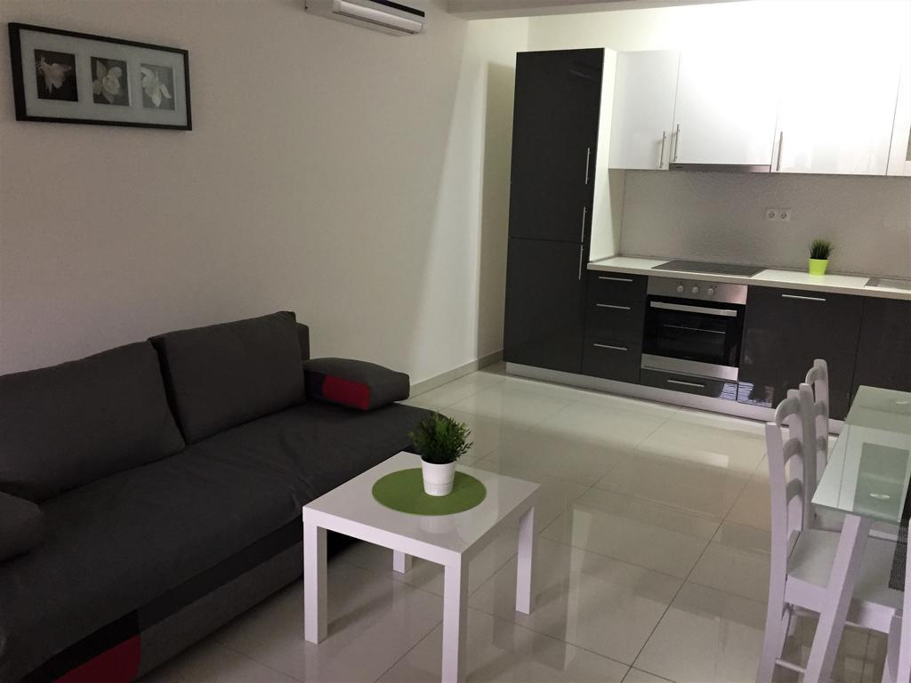Apartmani Orhideja Раб Екстер'єр фото